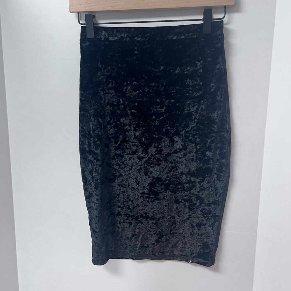 True Religion Black Velvet Y2K Pencil Skirt‎ Women's XS